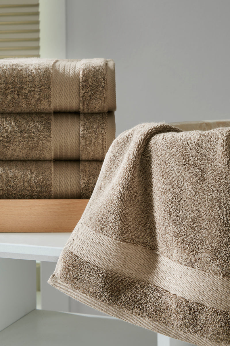Sarry 4-Piece Hand Towel Set - 16x30 575 GSM Turkish Cotton