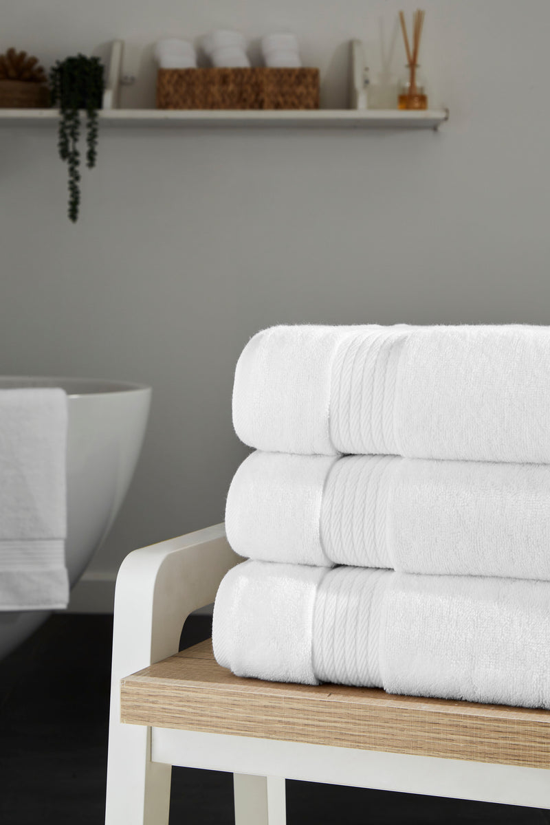 Sarry 4-Piece Bath Towel Set - 30x60” 550 GSM Luxury Turkish Cotton