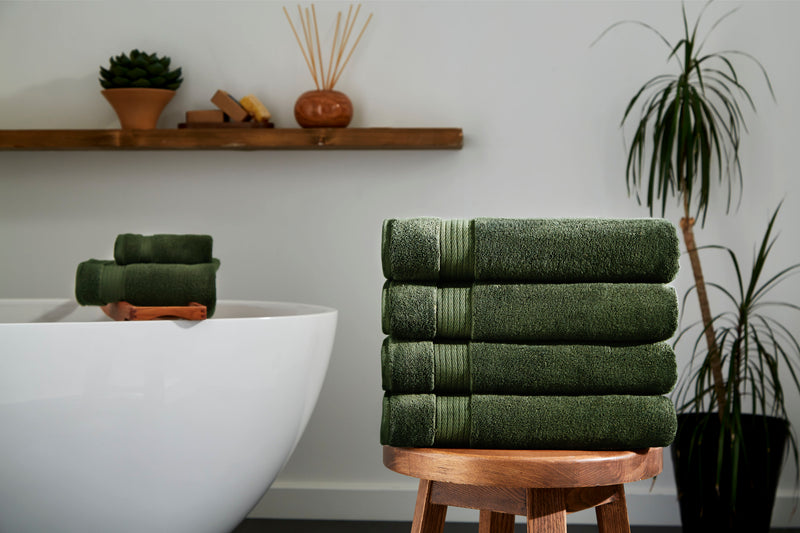 Sarry 4-Piece Bath Towel Set - 30x60” 550 GSM Luxury Turkish Cotton