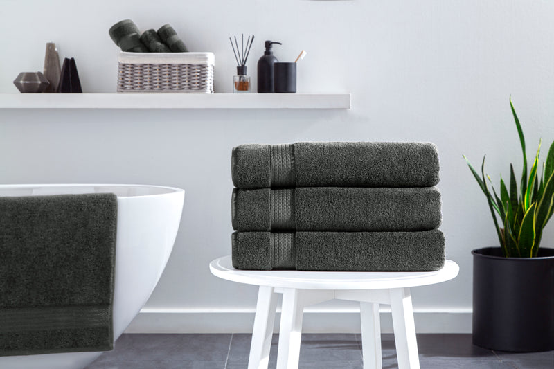 Sarry 4-Piece Bath Towel Set - 30x60” 550 GSM Luxury Turkish Cotton