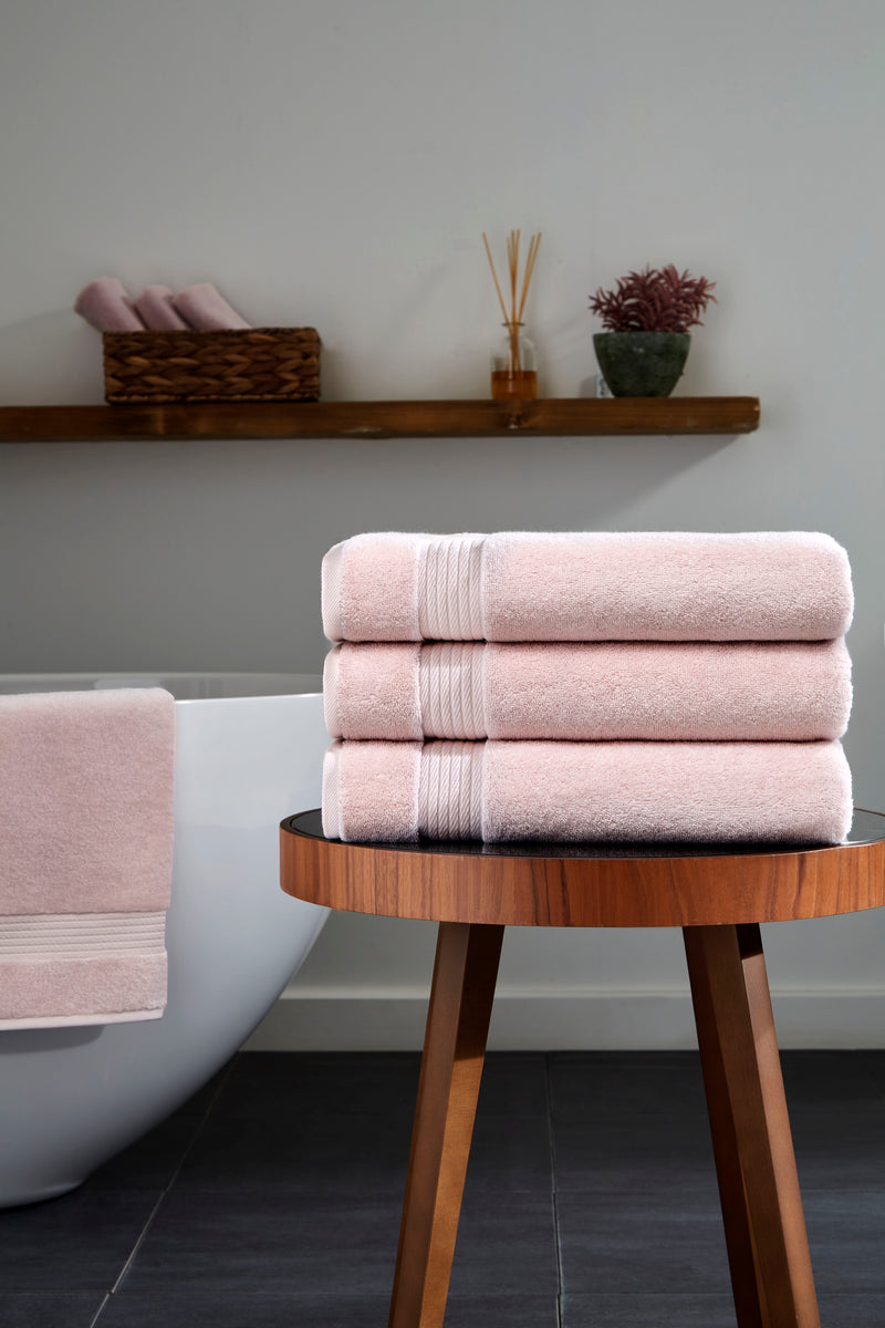 Sarry 4-Piece Bath Towel Set - 30x60” 550 GSM Luxury Turkish Cotton