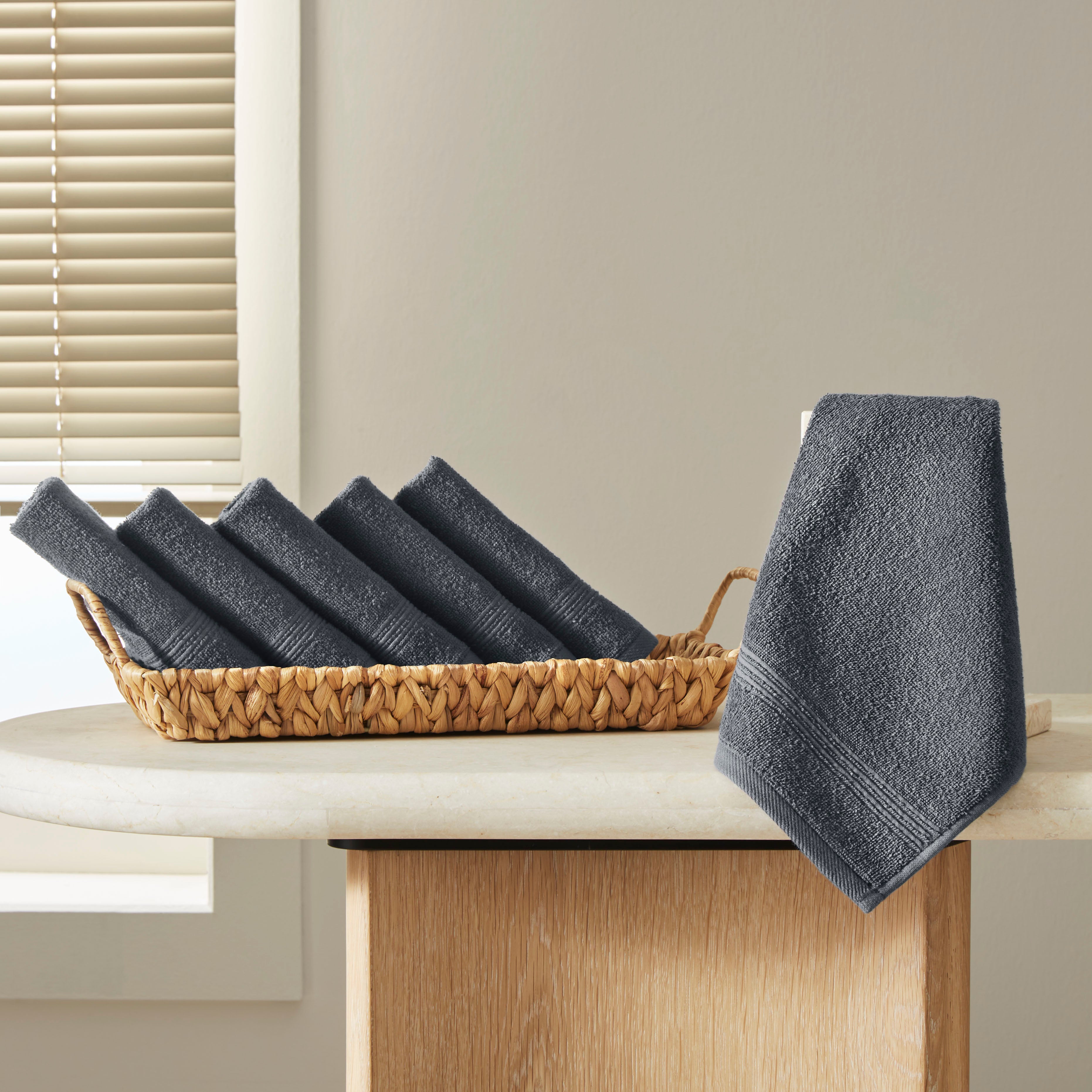 Werty 6-Piece Washcloth Set - 13x13” 100% Turkish Cotton
