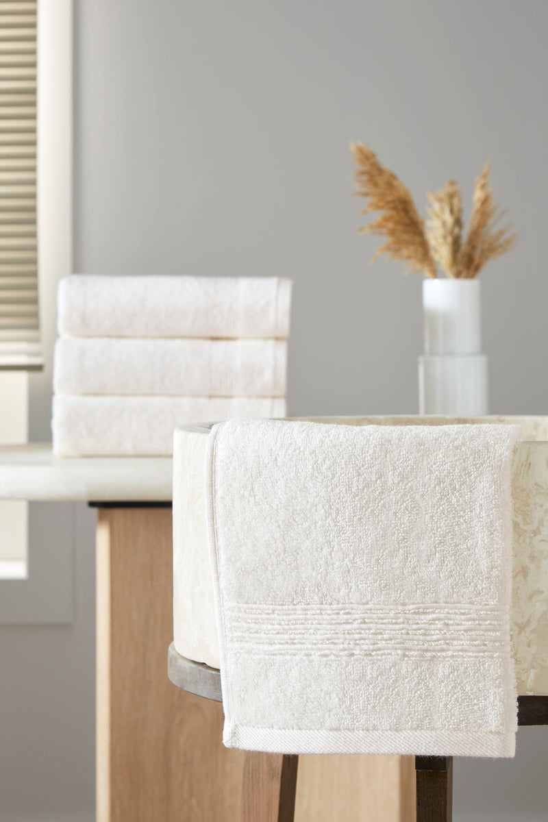 Werty 4-Piece Hand Towel Set - 16x30” 100% Turkish Cotton