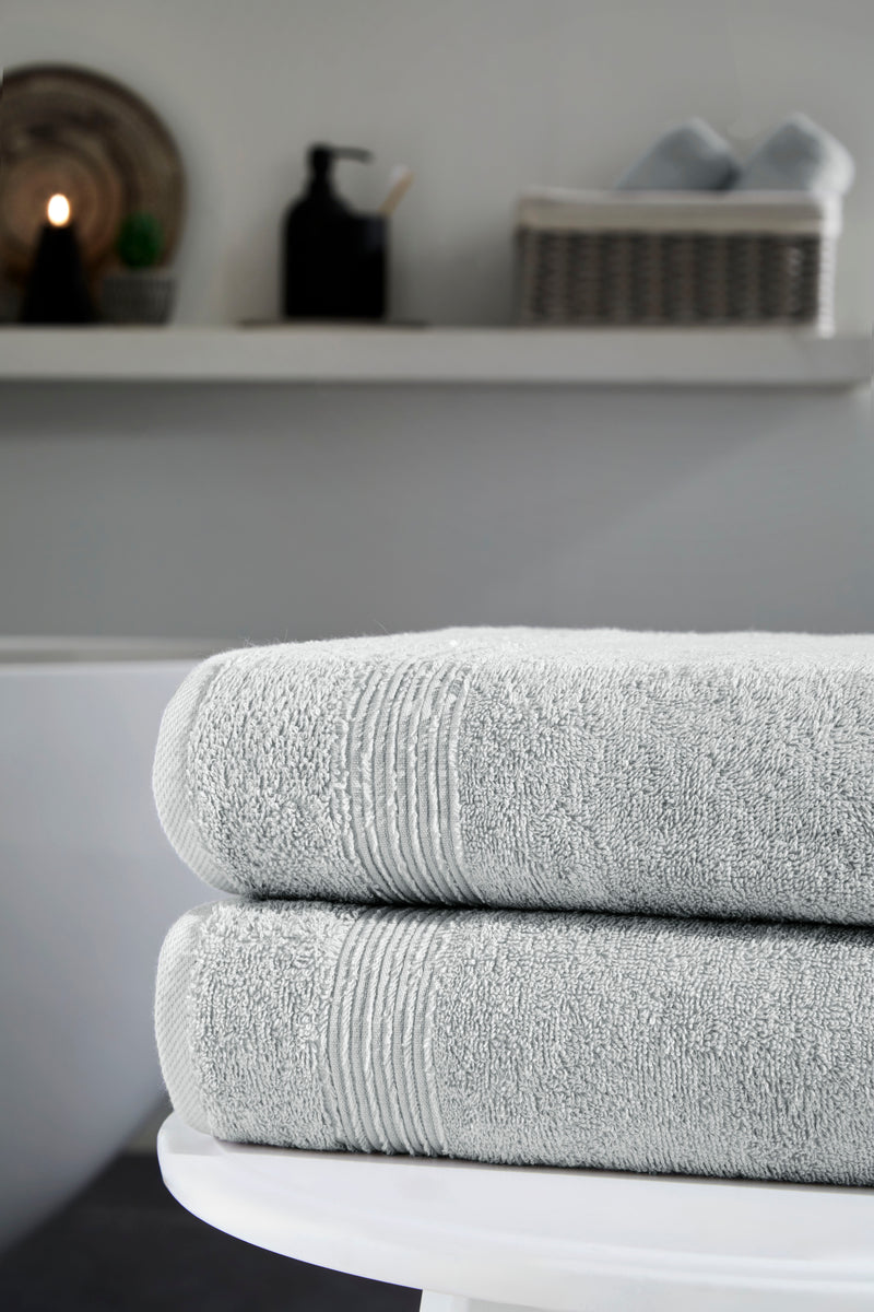 Werty 2-Piece Bath Towel Set - 27x54” 100% Luxury Turkish Cotton