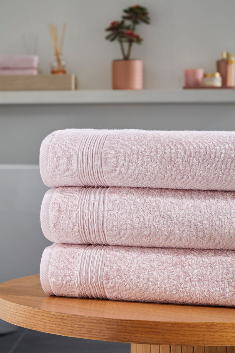 Werty 4-Piece Bath Towel Set - 27x54